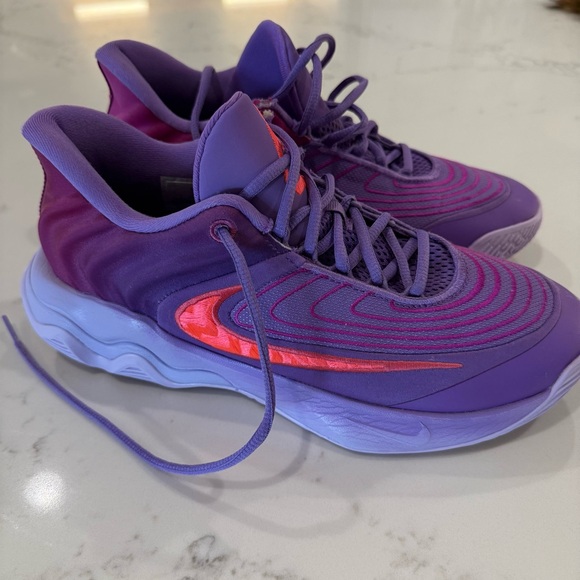 Nike Zoom Freak 4 men’s 8 black raspberry basketball running walking sneakers - Picture 5 of 7